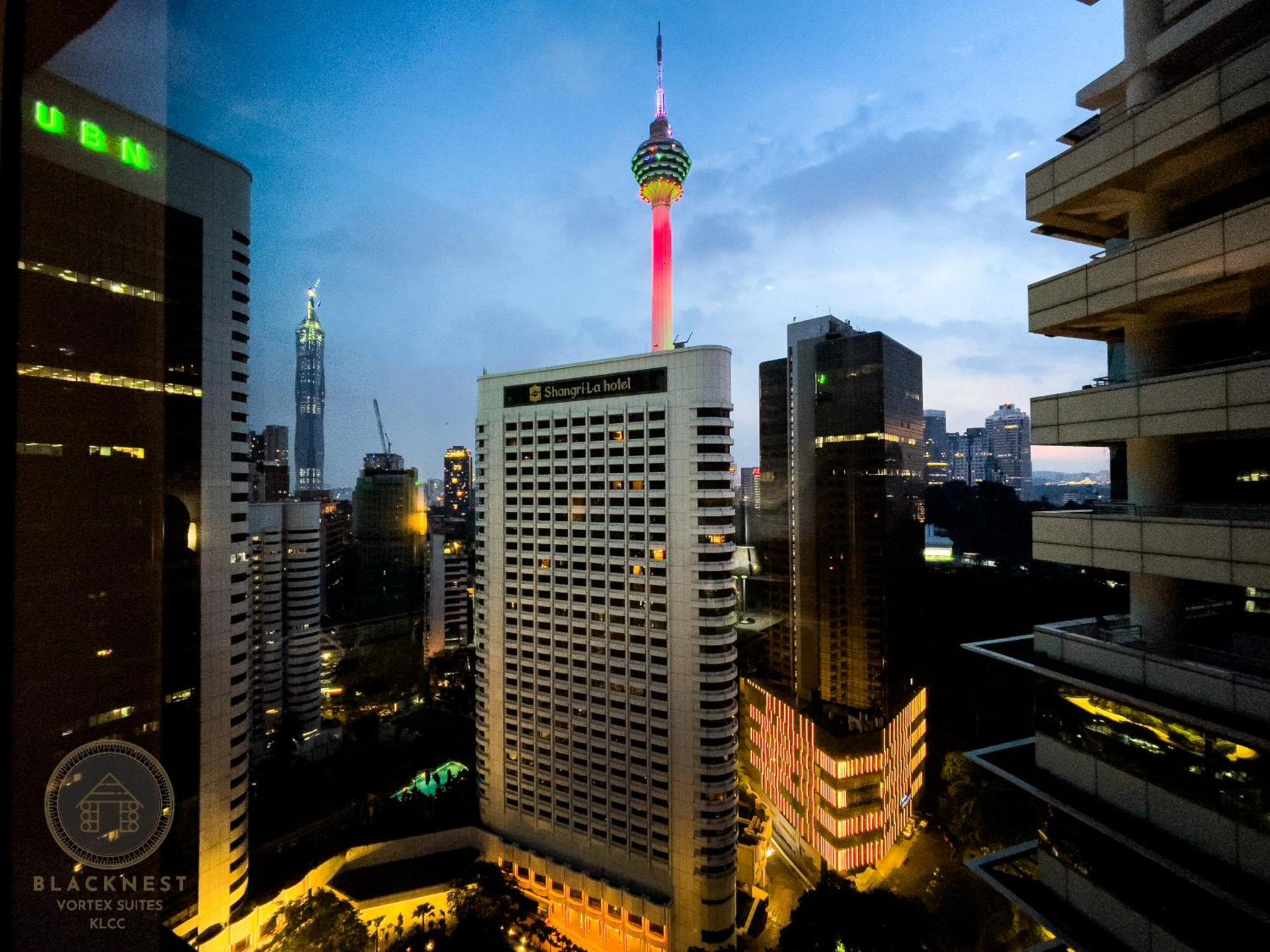 Vortex Suites Klcc By Blacknest Kuala Lumpur Bagian luar foto