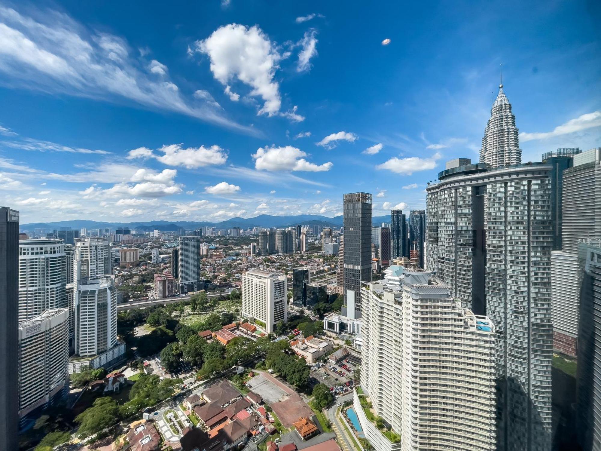 Vortex Suites Klcc By Blacknest Kuala Lumpur Bagian luar foto